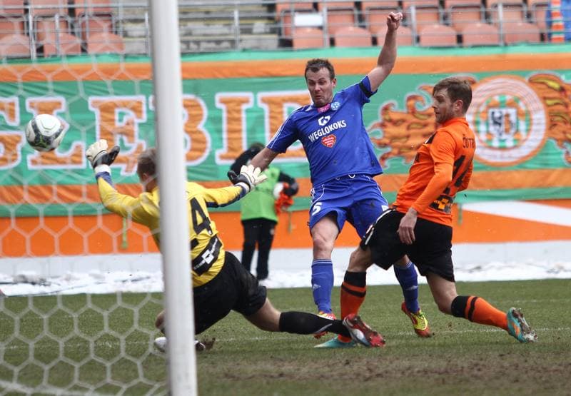 Football. T-mobile Ekstraklasa. Zaglebie Lubin - Ruch Chorzow. 01.04.2013