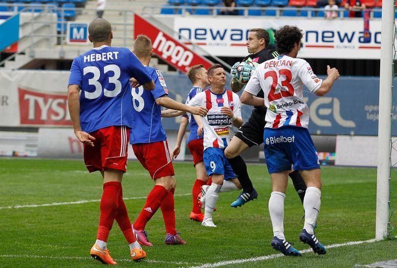 Football. Polish Cup. Piast Gliwice - Podbeskidzie Bielsko Biala. 04.03.2015