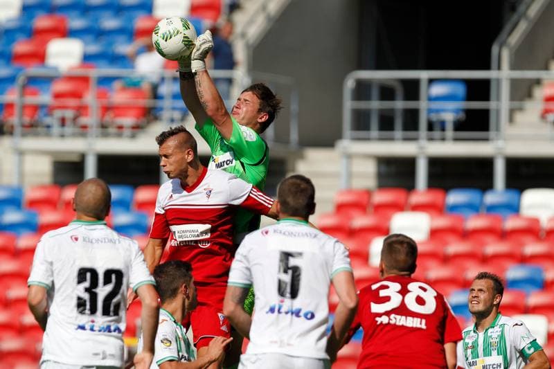 Football. Sparing. Gornik Zabrze - Karpaty Lwow. 11.07.2016