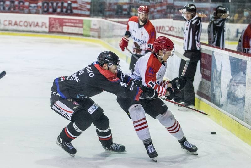 Ice Hockey. PHL. Comarch Cracovia - Ciarko STS Sanok. 16.01.2022