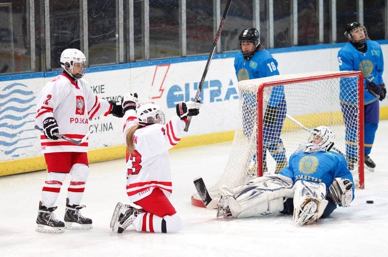 Ice Hockey. U18 Women's World Championship Division I. Poland - Kazakhstan. 21.01.2015