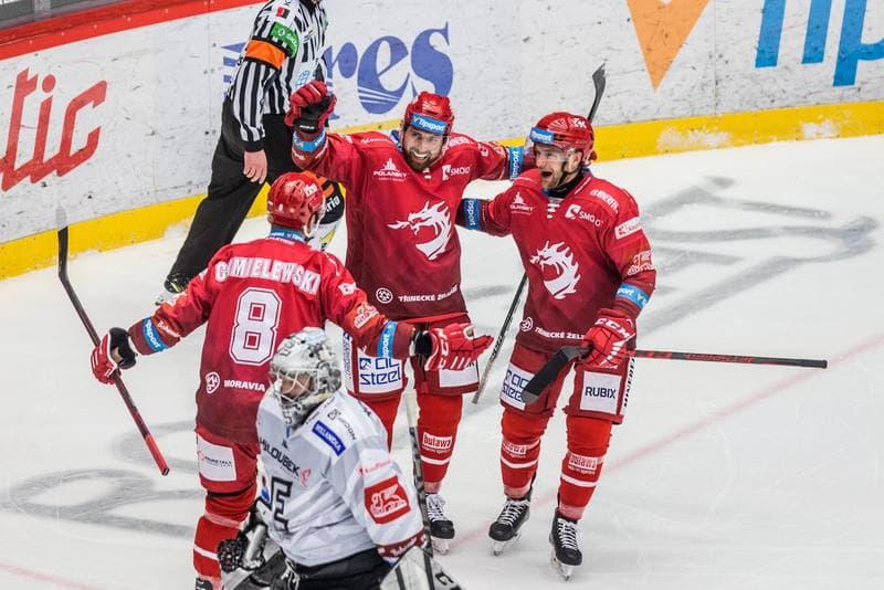 Ice Hockey. Tipsport Extraliga. Ocelari Trinec - Energie Karlovy Vary. 21.02.2022