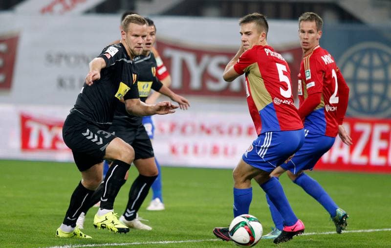 Football. T-Mobile Ekstraklasa. Piast Gliwice - Korona Kielce. 22.03.2015