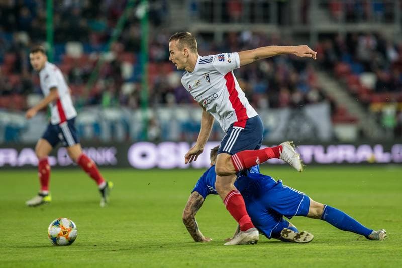 Football. PKO BP Ekstraklasa. Gornik Zabrze - Piast Gliwice. 03.11.2019