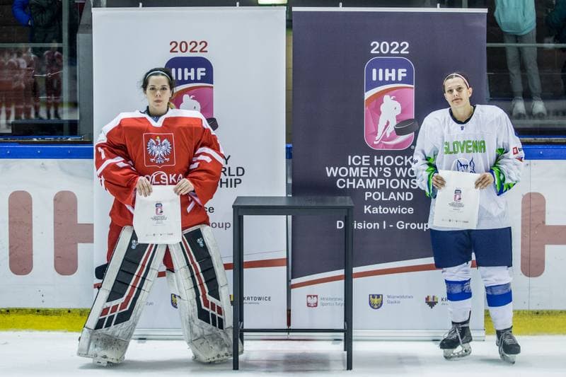 Ice Hockey. Women's World Championship Division 1B. Poland - Slovenia. 09.04.2022