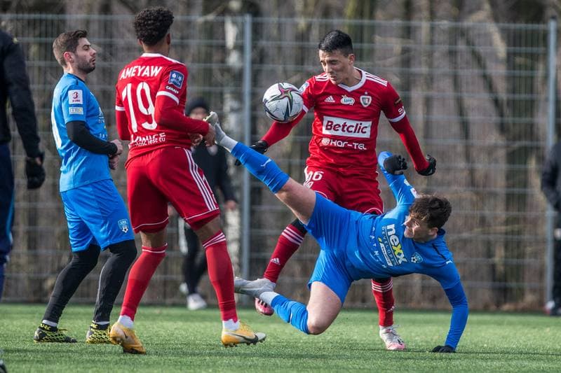 Football. Sparing. Piast Gliwice - LKS Goczalkowice Zdroj. 15.01.2022