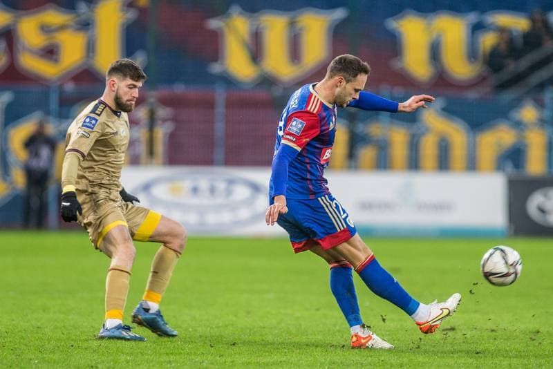 Football. PKO BP Ekstraklasa. Piast Gliwice - Pogon Szczecin. 05.02.2022