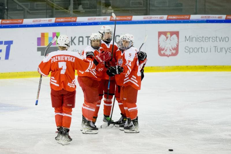 Ice Hockey. Women's World Championship Division 1B. Poland - China. 14.04.2022