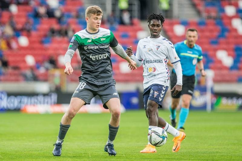 Football. PKO BP Ekstraklasa. Gornik Zabrze - Lechia Gdansk. 18.04.2022