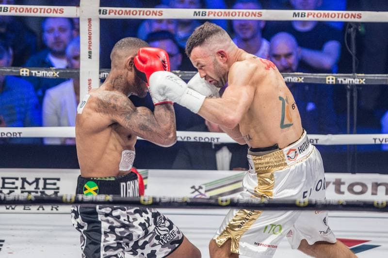 Boxing. Tymex Boxing Night 21. Damian Jonak - Andrew Robinson. 22.04.2022