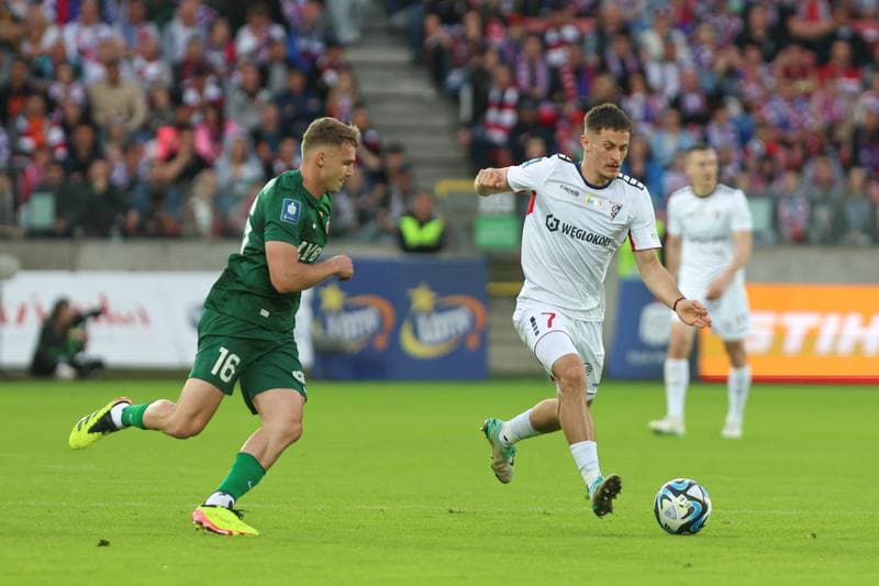 Football. PKO BP Ekstraklasa. Gornik Zabrze - Slask Wroclaw. 14.04.2024
