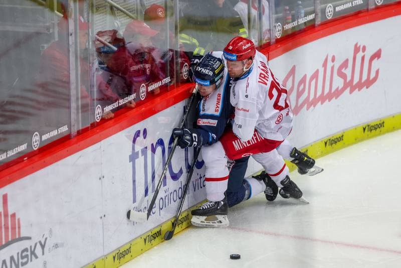 Ice Hockey. Tipsport Extraliga. Ocelari Trinec - Bily Tygri Liberec. 21.09.2023