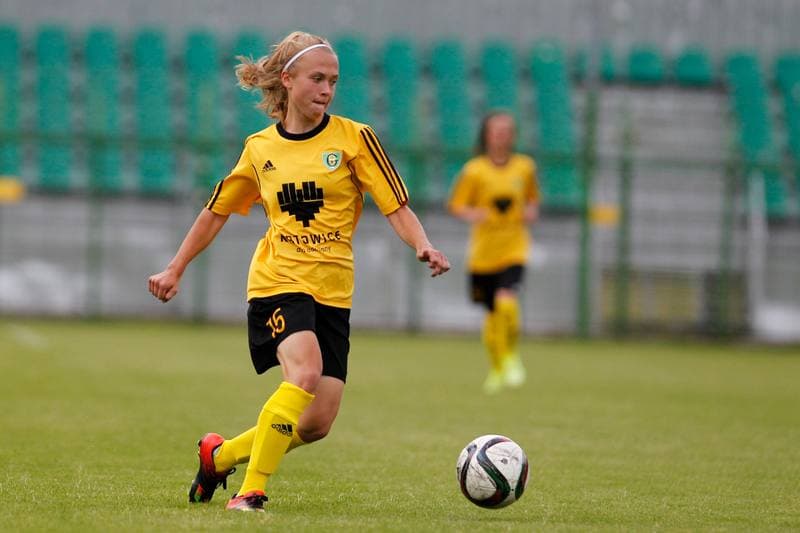Football. Women's II Liga. GKS Katowice - Jaskolki Chorzow. 19.06.2016