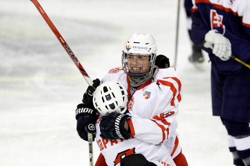 Ice Hockey. Women's World Championship. Poland - Slovakia. 08.04.2017