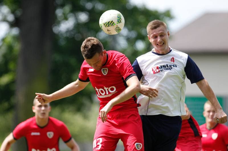 Football. Sparing. Lot Konopiska - Piast Gliwice. 12.06.2016