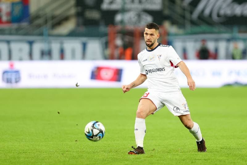 Football. PKO BP Ekstraklasa. Piast Gliwice - Gornik Zabrze. 10.02.2024