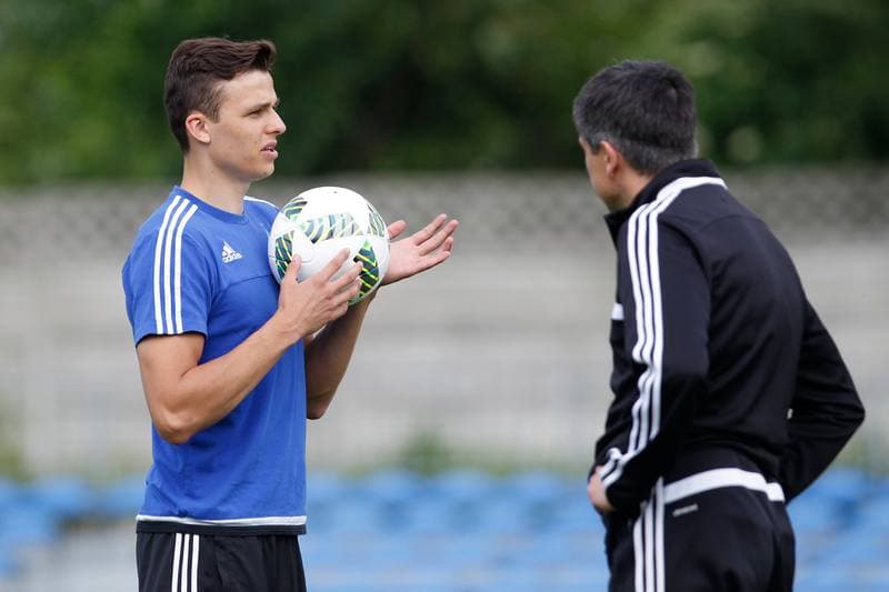 Football. Ruch Chorzow. Training. 09.06.2016