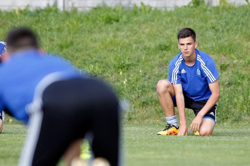 Football. Ruch Chorzow. Training. 09.06.2016