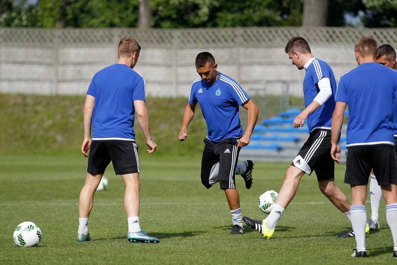 Football. Ruch Chorzow. Training. 09.06.2016