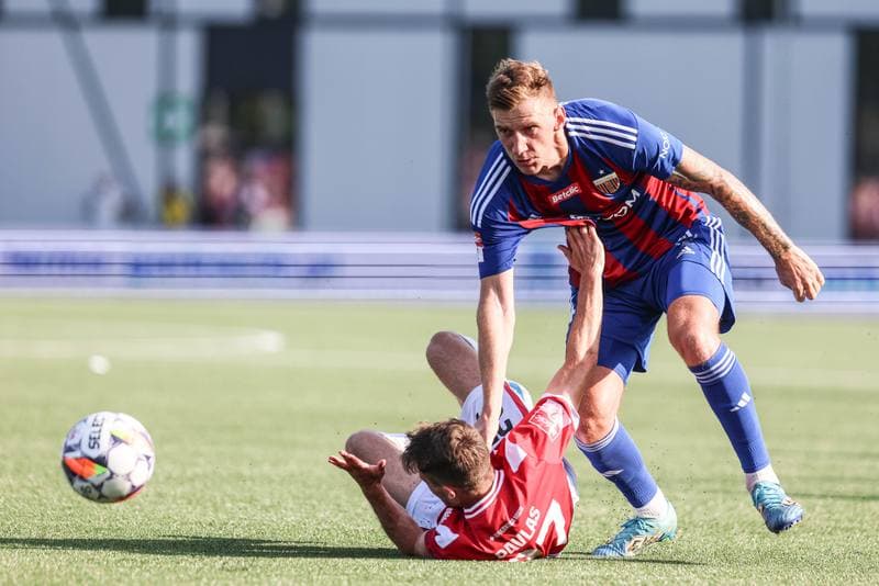 Football. Betclic II liga. Polonia Bytom - Resovia Rzeszow. 24.08.2024