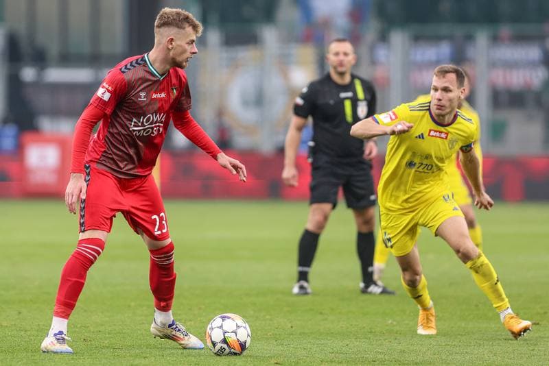 Football. Betclic II liga. Zaglebie Sosnowiec - Polonia Bytom. 09.11.2024