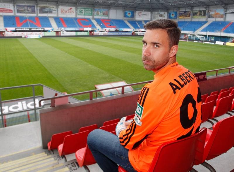 Football. Piast Gliwice. Photoshoot. 25.09.2014