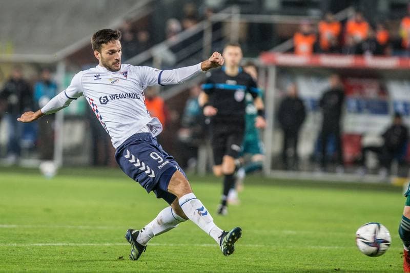 Football. PKO BP Ekstraklasa. Gornik Zabrze - Legia Warsaw. 21.11.2021