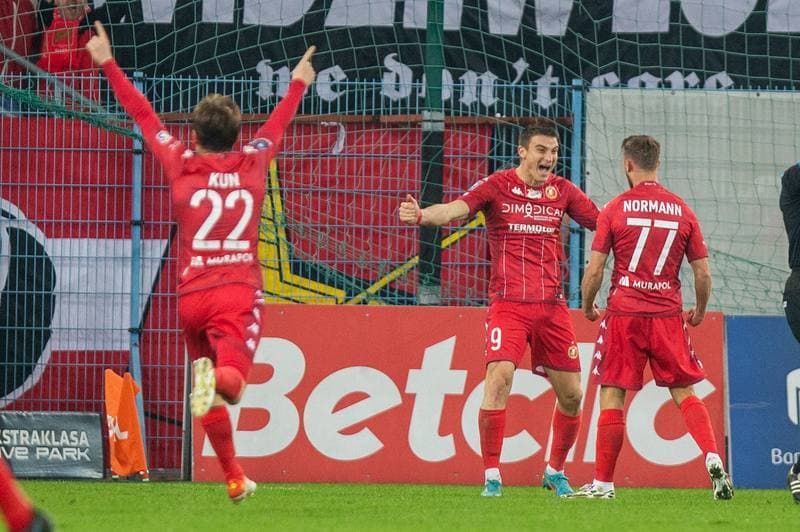 Football. PKO BP Ekstraklasa. Piast Gliwice - Widzew Lodz. 10.10.2022