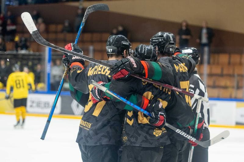 Ice Hockey. Polska Hokej Liga. GKS Katowice - GKS Tychy. 16.10.2022