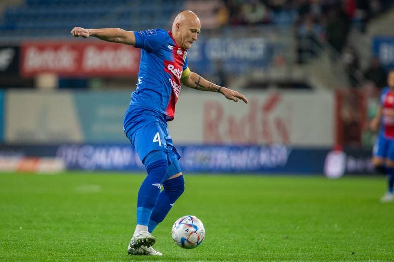Football. PKO BP Ekstraklasa. Piast Gliwice - Widzew Lodz. 10.10.2022