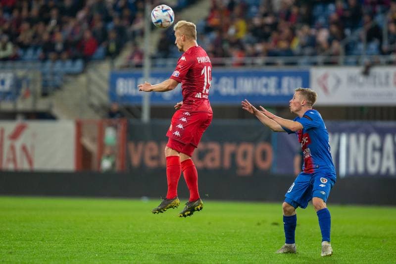 Football. PKO BP Ekstraklasa. Piast Gliwice - Widzew Lodz. 10.10.2022