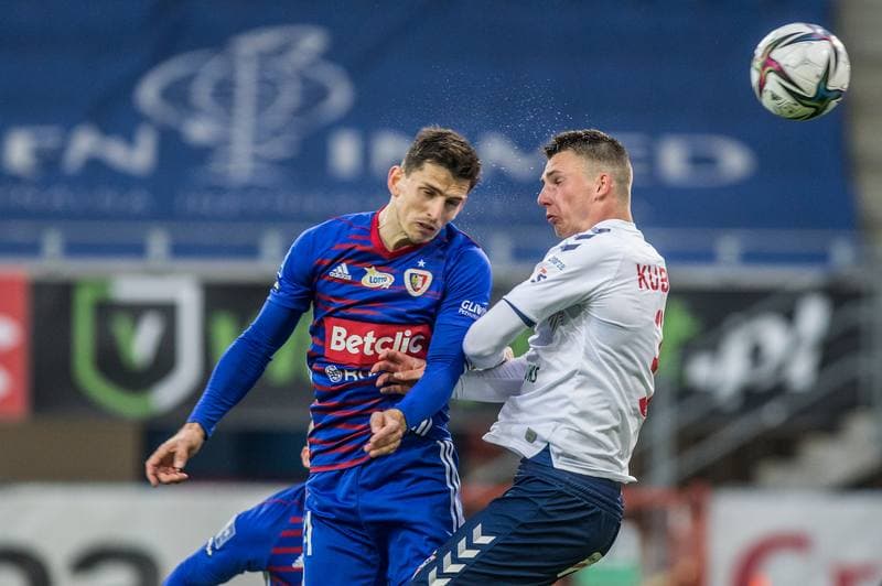 Football. PKO BP Ekstraklasa. Piast Gliwice - Gornik Zabrze. 12.04.2021