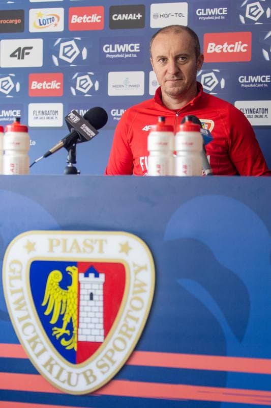 Football. Piast Gliwice. Press Conference. 03.11.2022