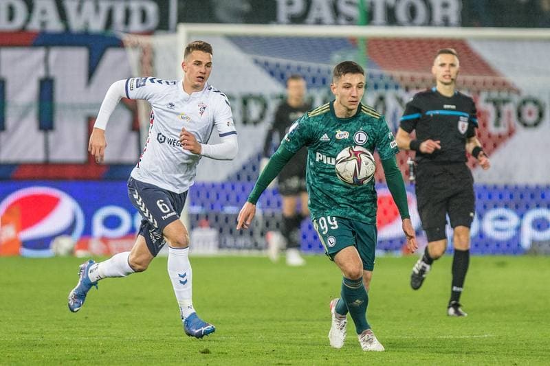 Football. PKO BP Ekstraklasa. Gornik Zabrze - Legia Warsaw. 21.11.2021