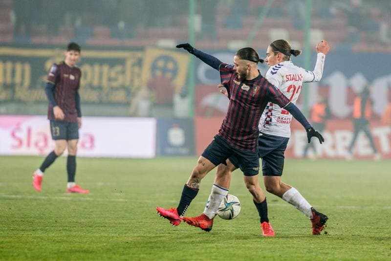 Football. PKO BP Ekstraklasa. Gornik Zabrze - Pogon Szczecin. 12.12.2021