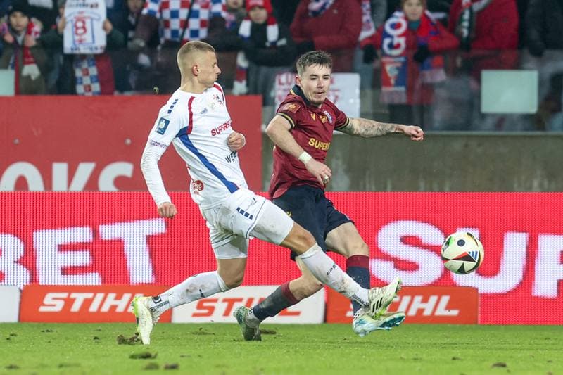 Football. PKO BP Ekstraklasa. Gornik Zabrze - Lech Poznan. 06.12.2024
