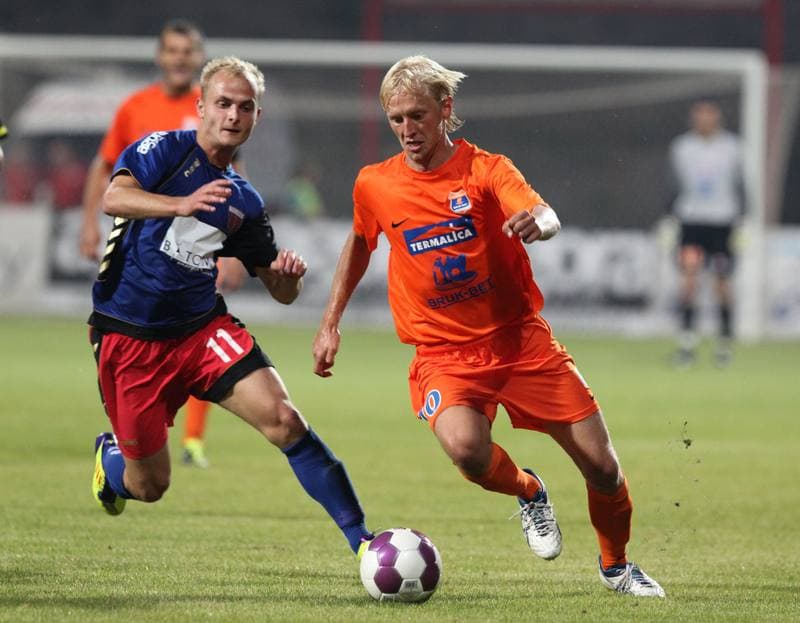 Football. I liga. Polonia Bytom - Termalica Bruk-Bet Nieciecza. 20.08.2011