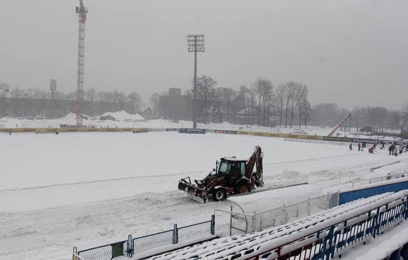 Football. Gornik Zabrze. Training. 15.02.2012