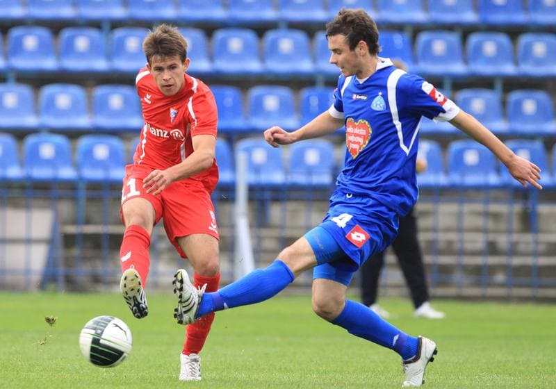 Football. Mloda Ekstraklasa. Ruch Chorzow - Gornik Zabrze. 30.08.2010