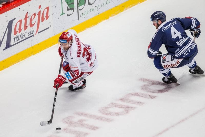 Ice Hockey. Tipsport Extraliga. Ocelari Trinec - Vitkovice Ridera. 21.11.2019
