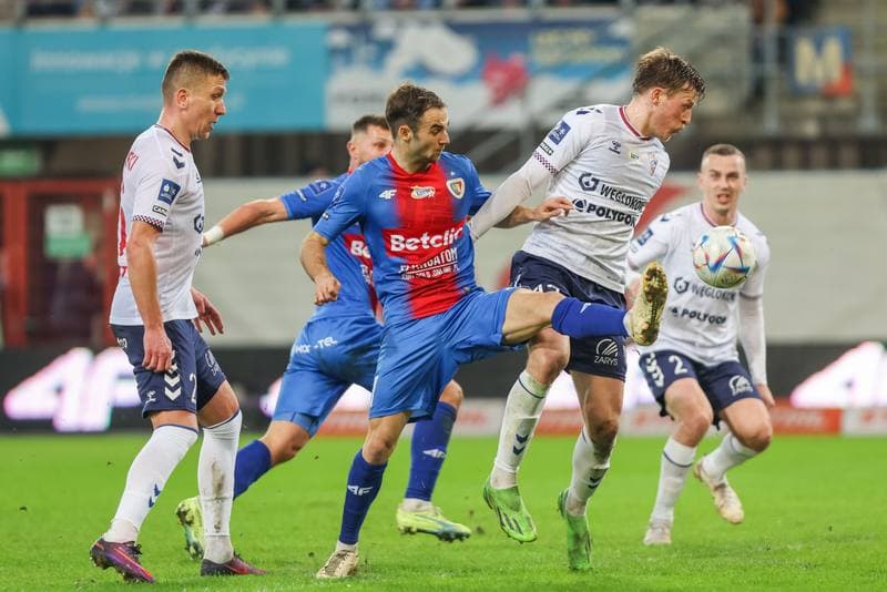 Football. PKO BP Ekstraklasa. Piast Gliwice - Gornik Zabrze. 31.03.2023
