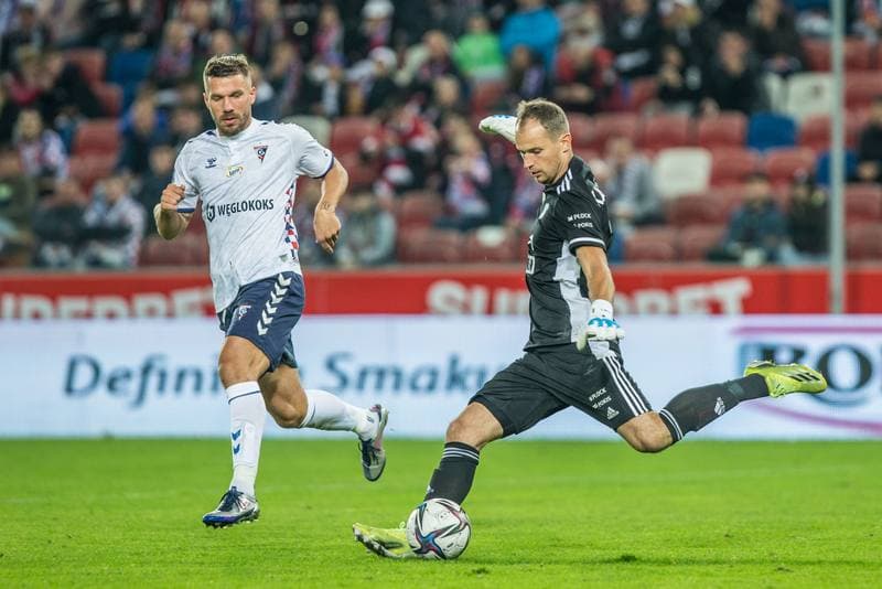 Football. PKO BP Ekstraklasa. Gornik Zabrze - Wisla Plock. 02.10.2021