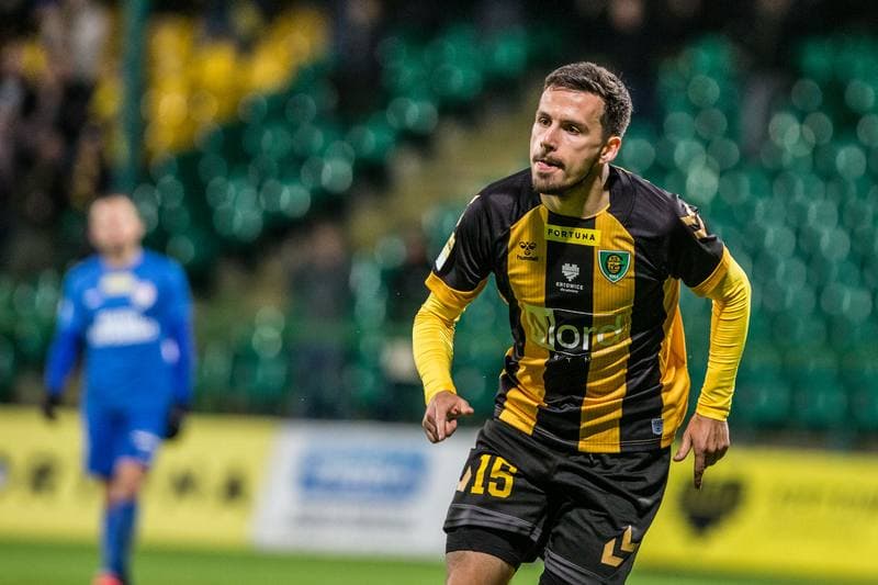 Football. Fortuna I Liga. GKS Katowice - Puszcza Niepolomice. 23.10.2021
