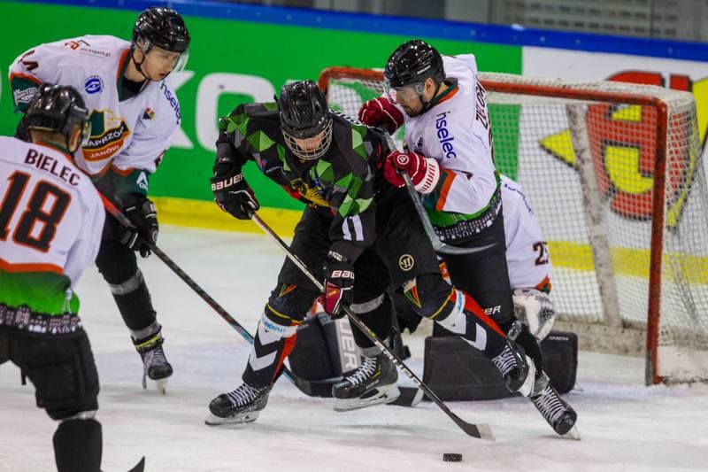 Ice Hockey. MHL. KS Katowice Naprzod Janow - MOSM Tychy. 08.10.2022