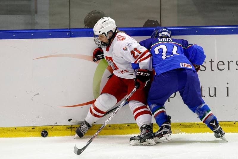 Ice Hockey. Women's World Championship. Poland - Italy. 11.04.2017