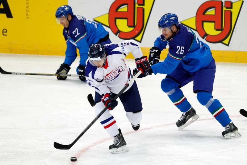 Ice Hockey. World Championship Division 1A. Italy - Korea. 29.04.2016