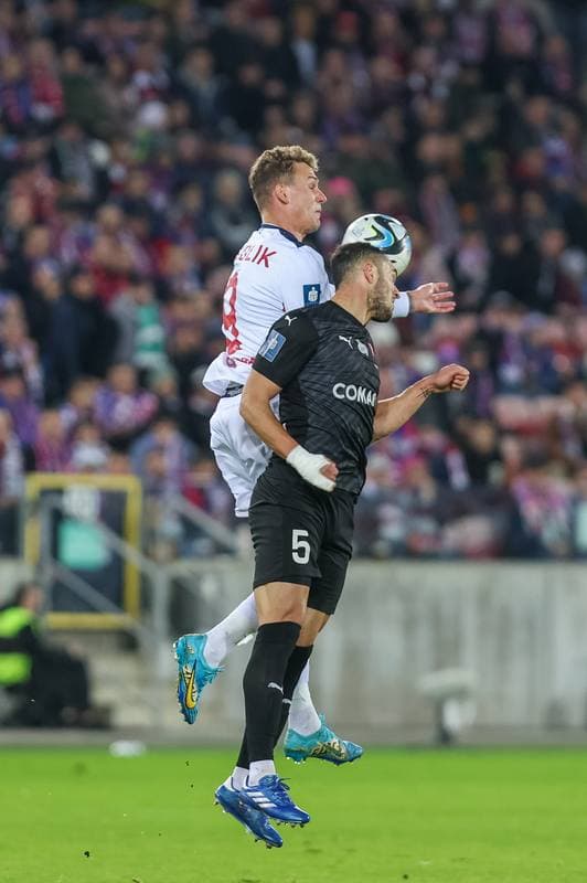 Football. PKO BP Ekstraklasa. Gornik Zabrze - Cracovia Krakow. 06.11.2023