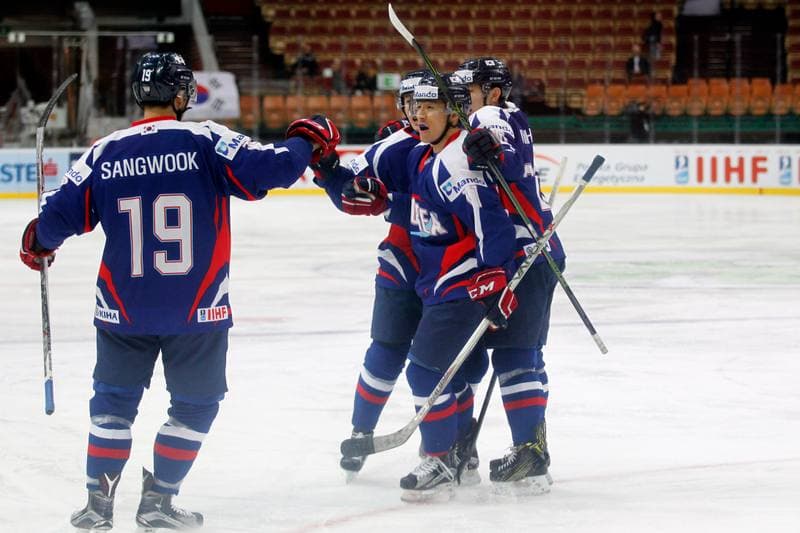 Ice Hockey. World Championship Division 1A. Korea - Japan. 26.04.2016