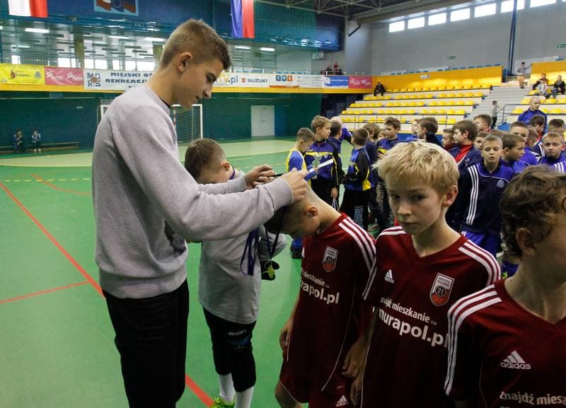 Football. X Halowy Turniej Trampkarzy im Redaktora Stanislawa Penara. Individual Awards. 21.12.2013