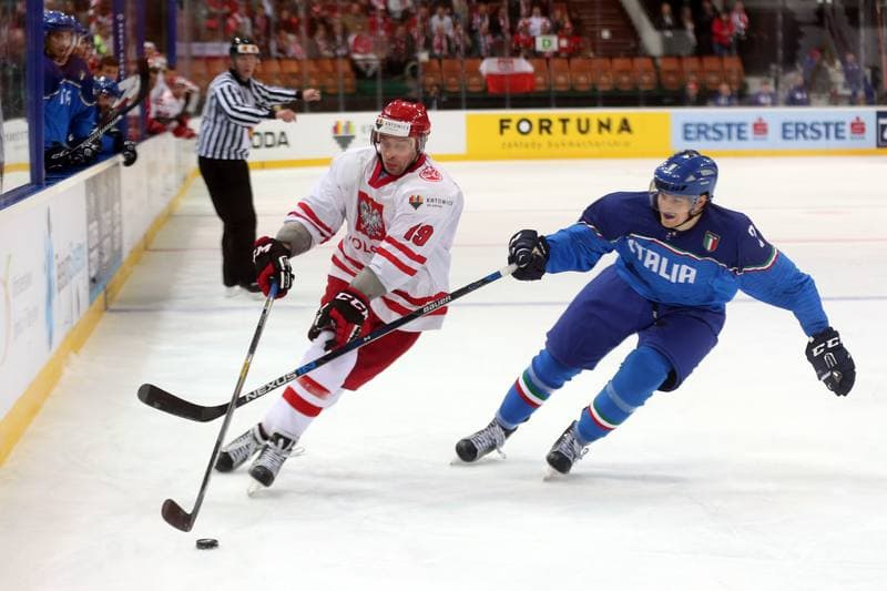 Ice Hockey. World Championship Division 1A. Italy - Poland. 23.04.2016